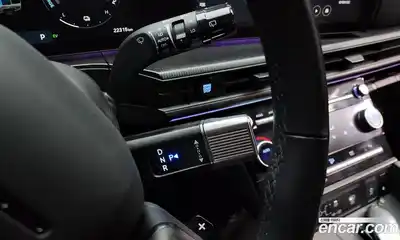 Hyundai Santa Fe 2024 1.6 Автомат в Москве № 124783, миниатюра 3