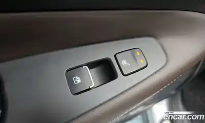 Hyundai Santa Fe 2023 1.6 Автомат в Москве № 126342, миниатюра 11