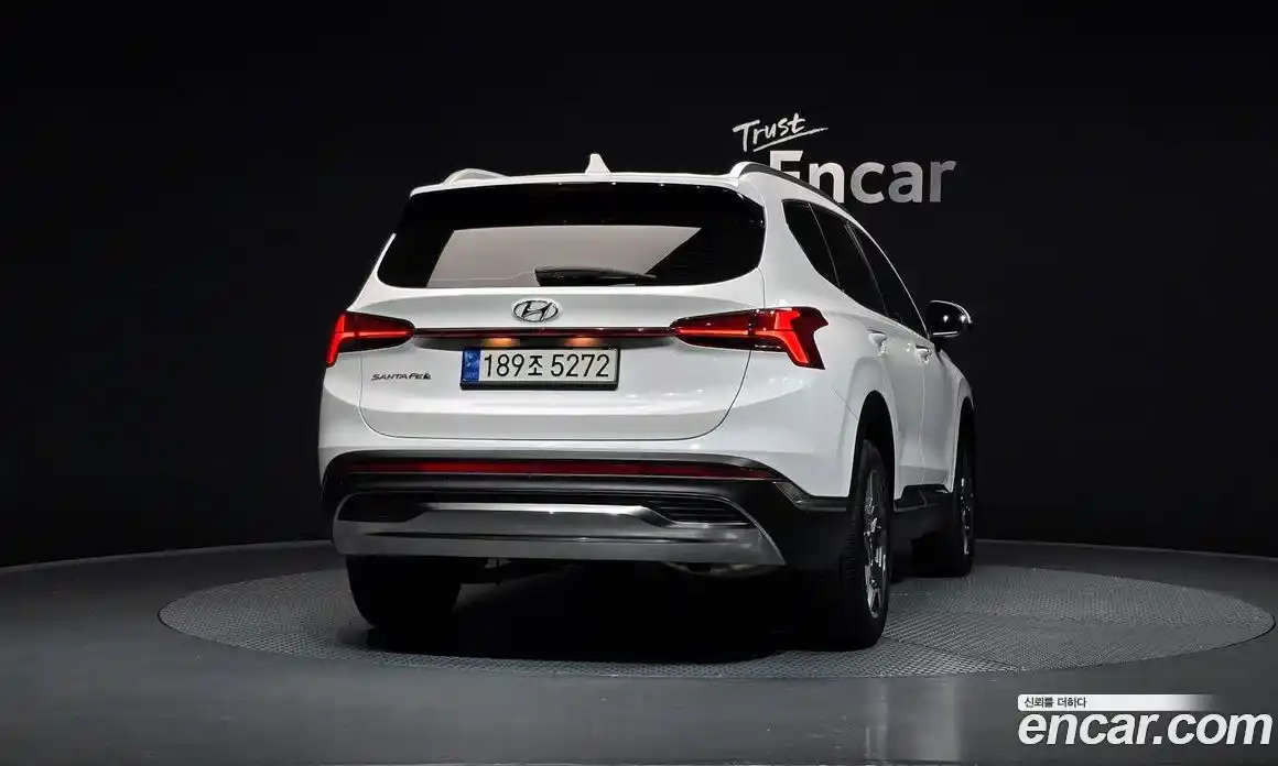 Hyundai Santa Fe 2023 1.6 Автомат в Москве № 126342, фото 15