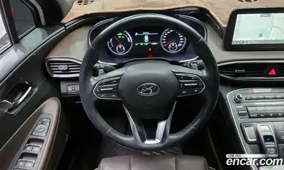 Hyundai Santa Fe 2023 1.6 Автомат в Москве № 126342, миниатюра 3