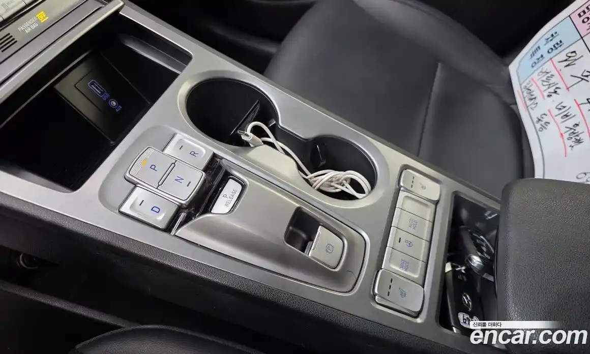 Hyundai Kona 2019 0.2 Автомат в Москве № 126486, фото 11