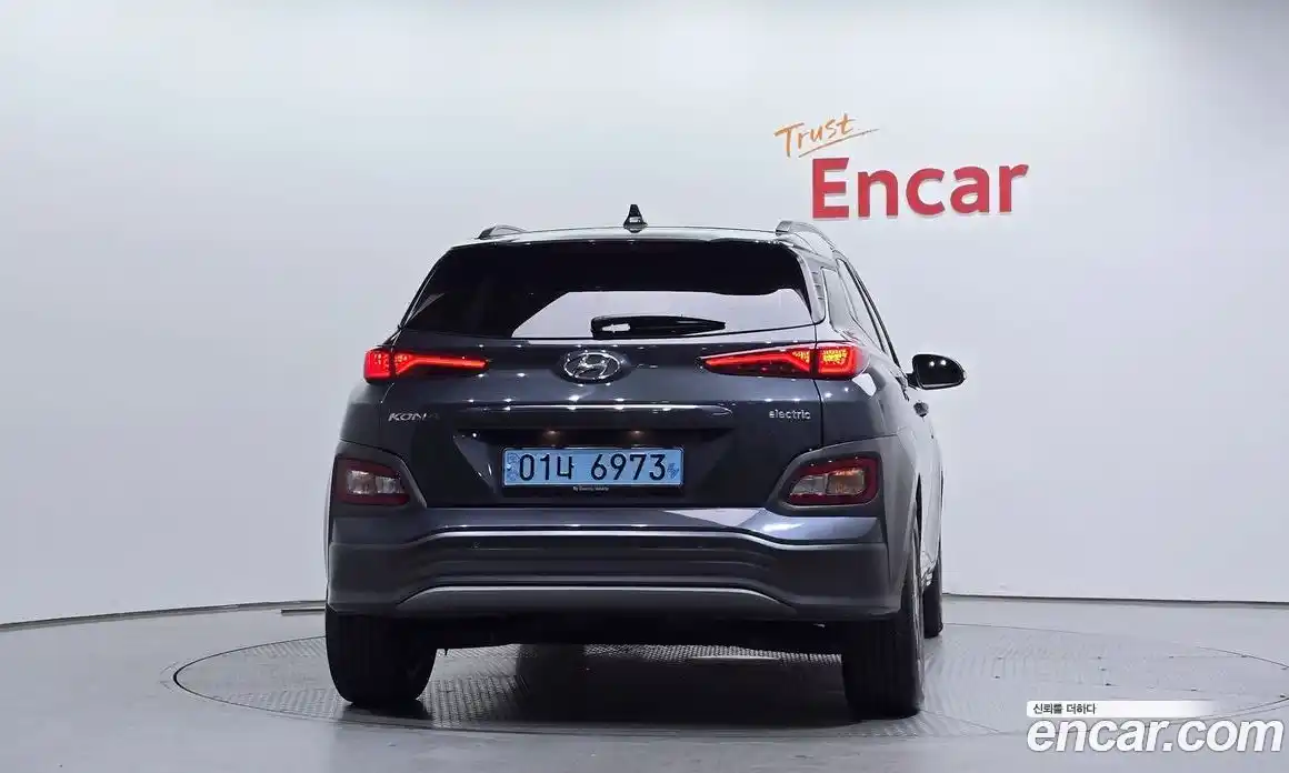 Hyundai Kona 2019 0.2 Автомат в Москве № 126486, фото 16