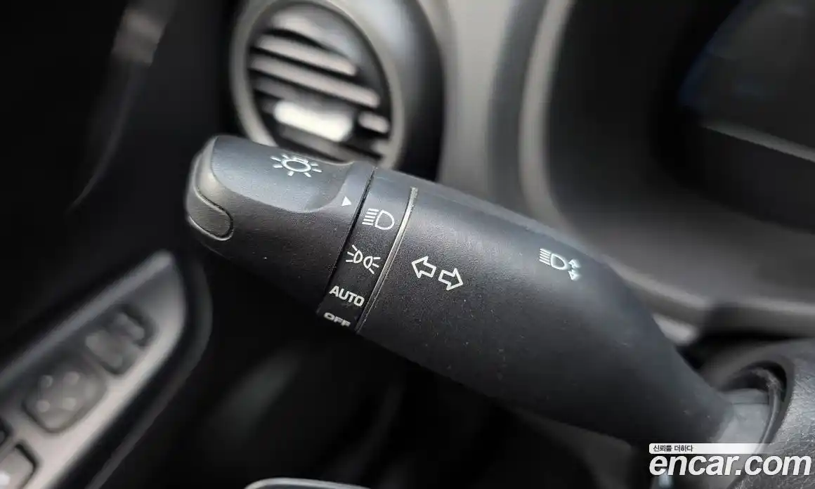 Hyundai Kona 2019 0.2 Автомат в Москве № 126486, фото 17