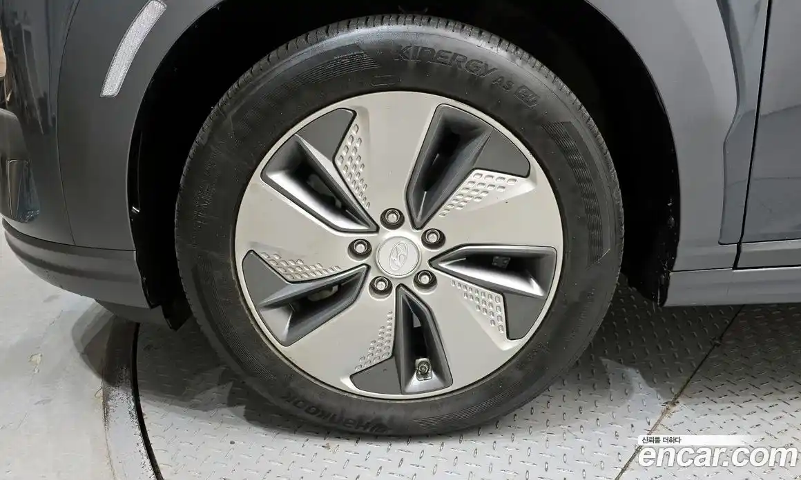 Hyundai Kona 2019 0.2 Автомат в Москве № 126486, фото 7