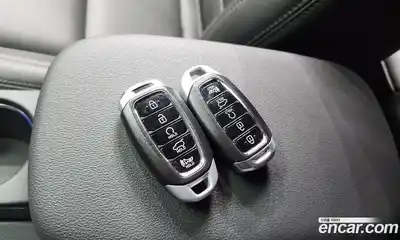 Hyundai Kona 2023 1.6 Автомат в Москве № 126748, миниатюра 11