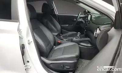 Hyundai Kona 2023 1.6 Автомат в Москве № 126748, миниатюра 12