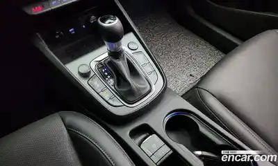 Hyundai Kona 2023 1.6 Автомат в Москве № 126748, миниатюра 6