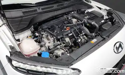 Hyundai Kona 2023 1.6 Автомат в Москве № 126748, миниатюра 10