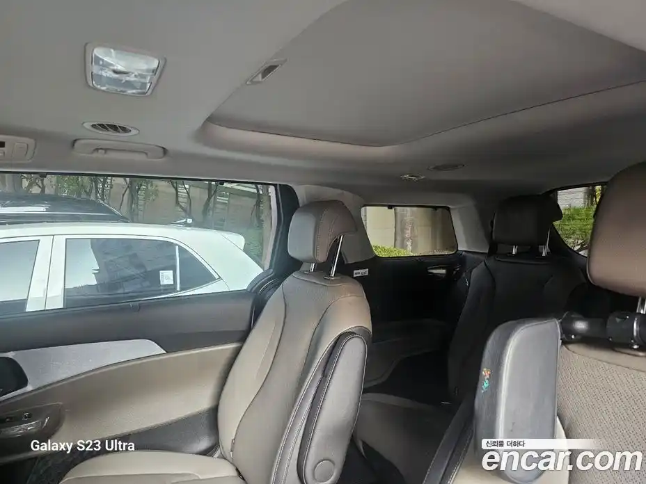 Kia Canival 2025 3.5 Автомат в Москве № 127837, фото 17