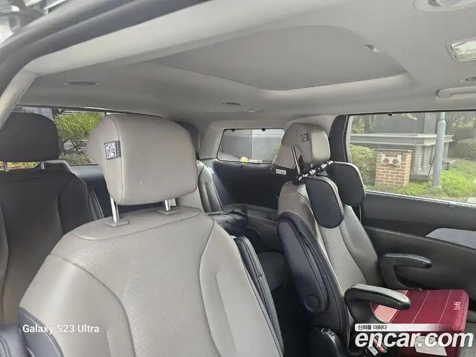 Kia Canival 2025 3.5 Автомат в Москве № 127837, фото 8