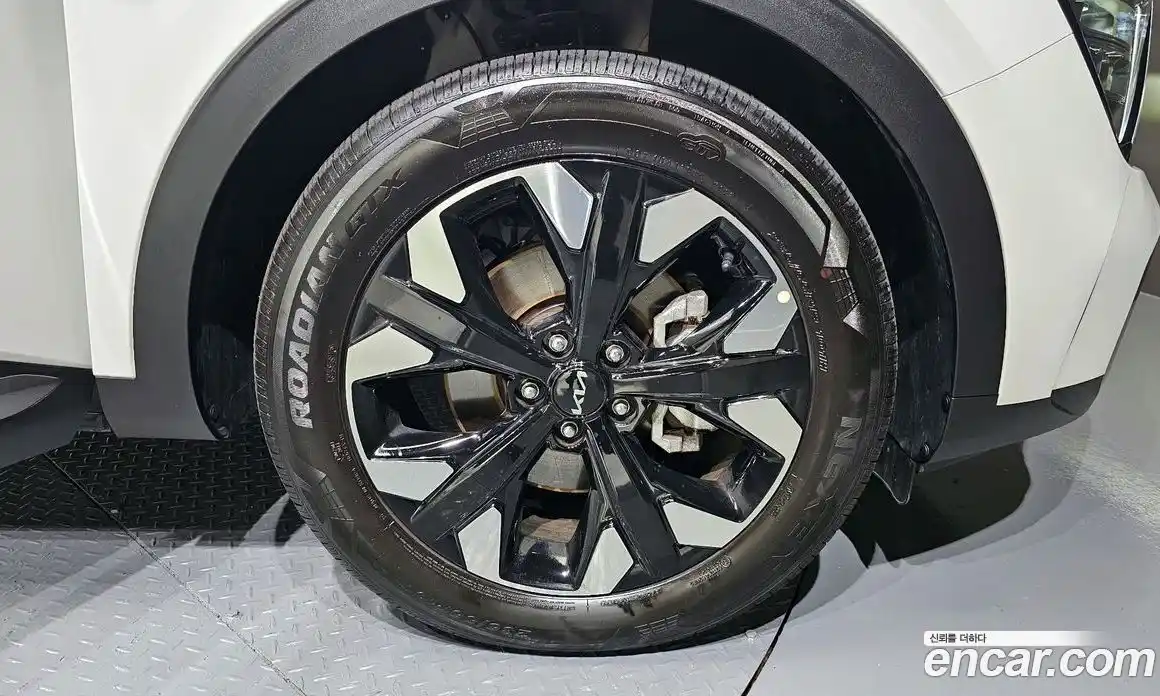 Kia Sportage 2023 1.6 Автомат в Москве № 128265, фото 11