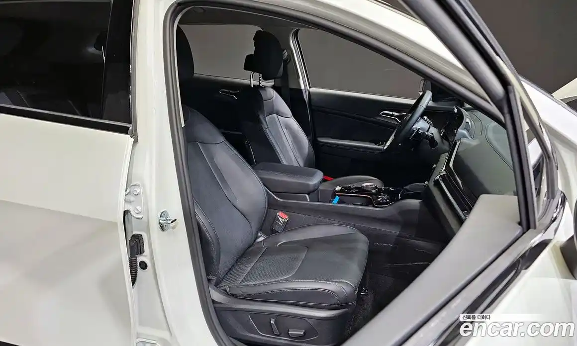 Kia Sportage 2023 1.6 Автомат в Москве № 128265, фото 14