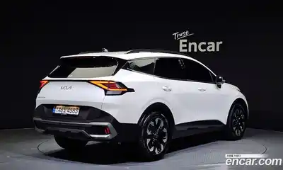 Kia Sportage 2023 1.6 Автомат в Москве № 128265, миниатюра 3