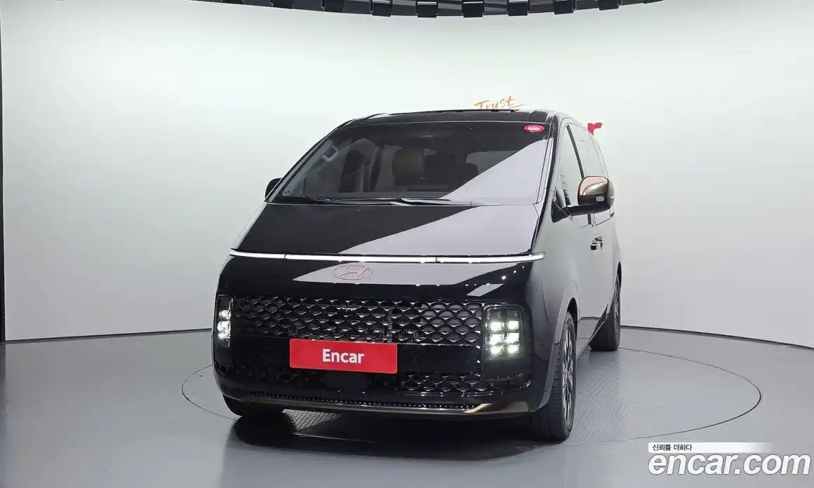 Hyundai Staria 2025 2.2 Автомат в Москве № 129790, фото 3