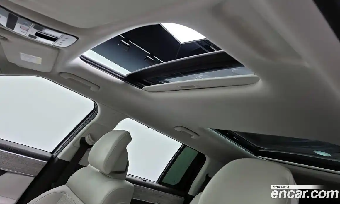 Hyundai Santa Fe 2024 1.6 Автомат в Москве № 130885, фото 11