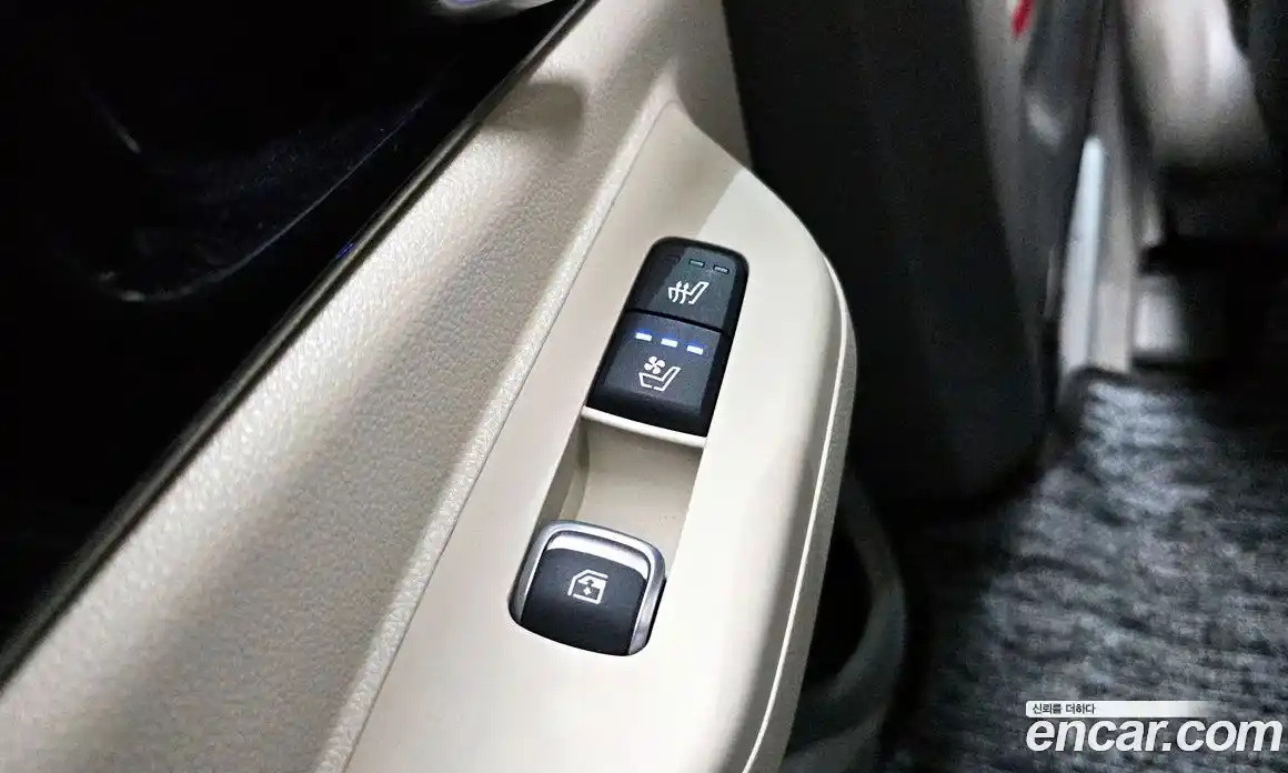 Kia Canival 2024 3.5 Автомат в Москве № 132565, фото 15