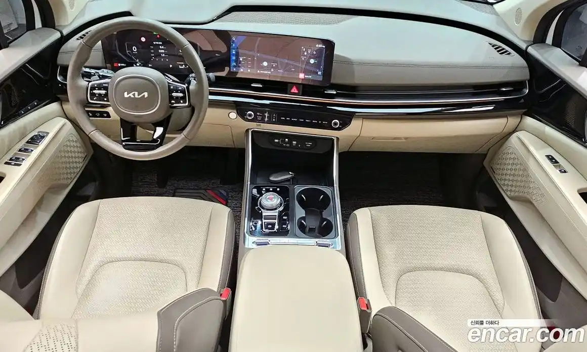 Kia Canival 2024 3.5 Автомат в Москве № 132565, фото 17