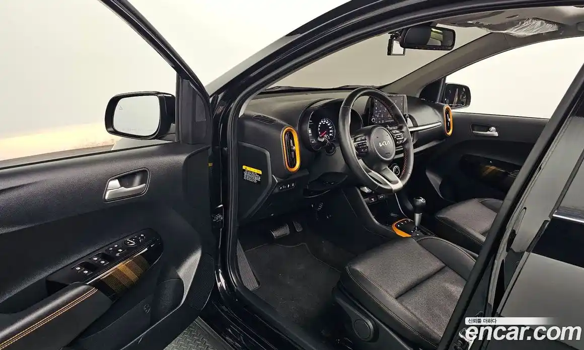 Kia Morning 2023 1.0 Автомат в Москве № 133499, фото 18