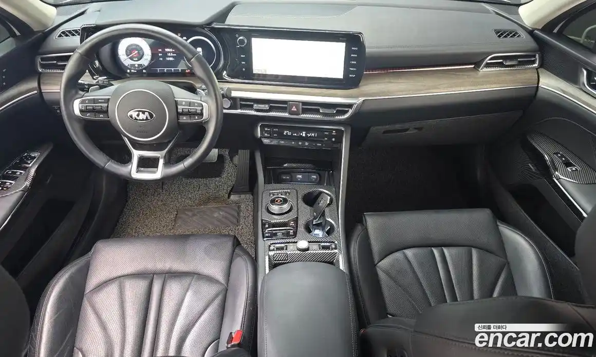 Kia K5 2021 2.0 Автомат в Москве № 133712, фото 1