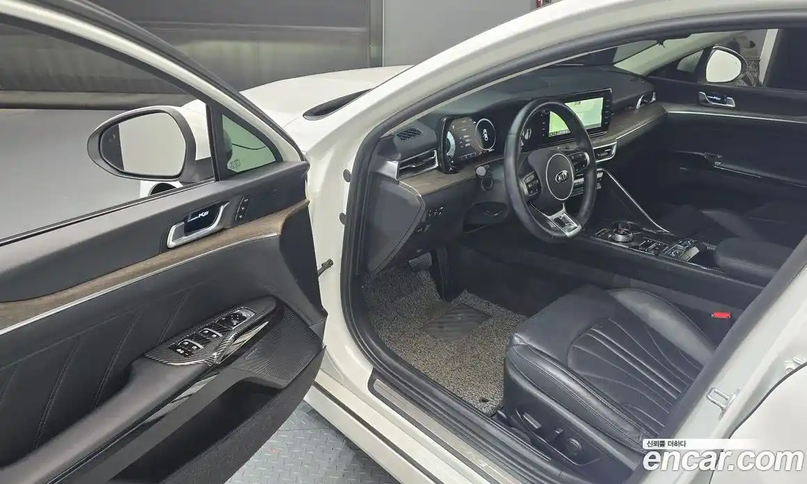 Kia K5 2021 2.0 Автомат в Москве № 133712, фото 13