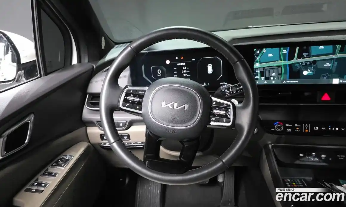 Kia Canival 2024 3.5 Автомат в Москве № 134268, фото 16