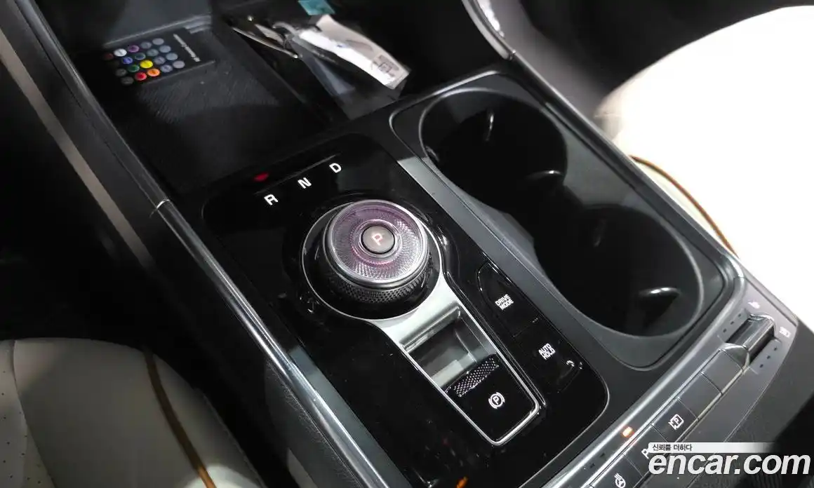 Kia Canival 2024 3.5 Автомат в Москве № 134268, фото 18