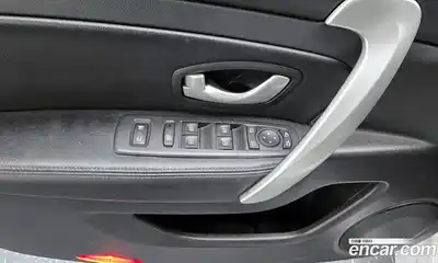 Renault SM5 2018 2.0 Автомат в Москве № 137407, миниатюра 3