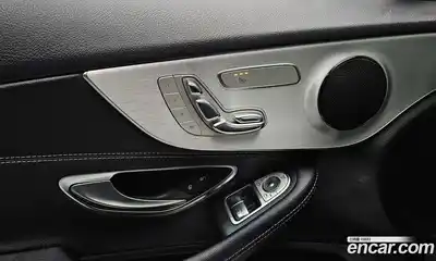 Mercedes-Benz C-Class 2018 2.0 Автомат в Москве № 139267, миниатюра 12