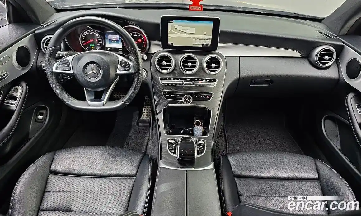 Mercedes-Benz C-Class 2018 2.0 Автомат в Москве № 139267, фото 14