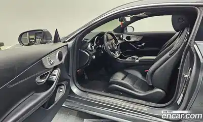 Mercedes-Benz C-Class 2018 2.0 Автомат в Москве № 139267, миниатюра 2