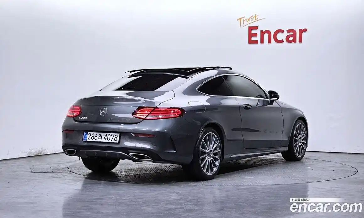 Mercedes-Benz C-Class 2018 2.0 Автомат в Москве № 139267, фото 9