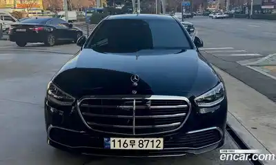 Mercedes-Benz S-Class 2022 2.9 Автомат в Москве № 143056, миниатюра 3