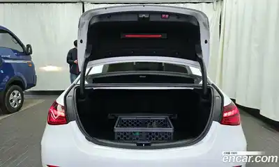 Mercedes-Benz C-Class 2023 2.0 Автомат в Москве № 143376, миниатюра 9