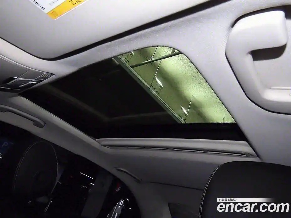 Mercedes-Benz C-Class 2018 1.6 Автомат в Москве № 143805, фото 17