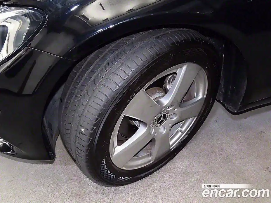 Mercedes-Benz C-Class 2018 1.6 Автомат в Москве № 143805, фото 19