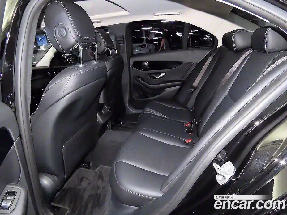 Mercedes-Benz C-Class 2018 1.6 Автомат в Москве № 143805, фото 7