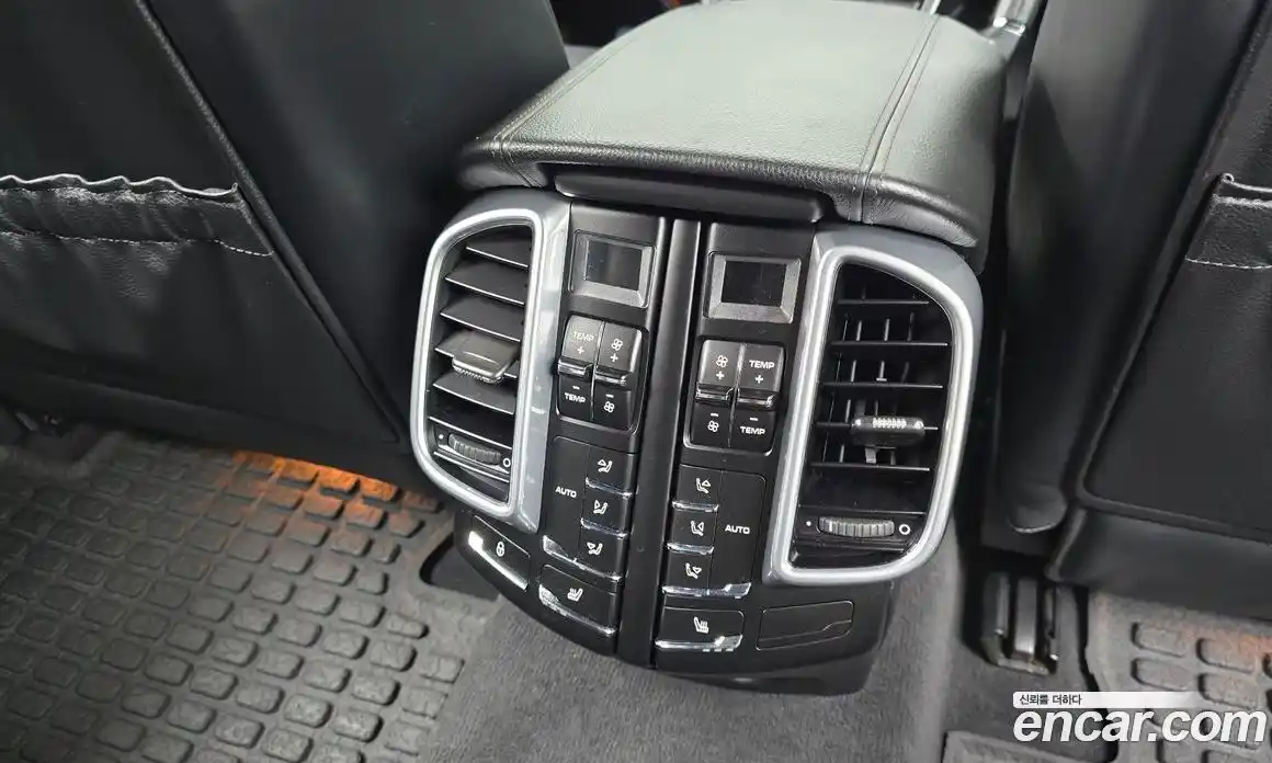 Porsche Cayenne 2014 4.1 Автомат в Москве № 147732, фото 16