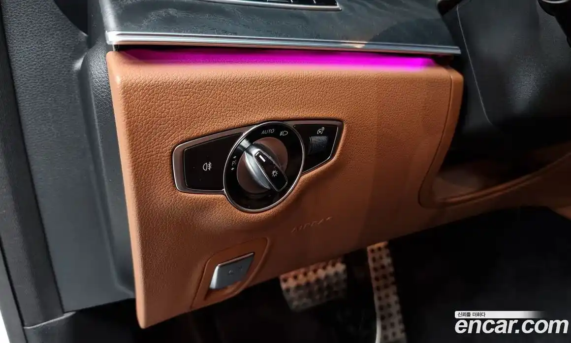 Mercedes-Benz E-Class 2018 1.9 Автомат в Москве № 147738, фото 14