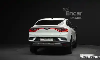 Renault XM3 2023 1.6 Автомат в Москве № 147804, миниатюра 3