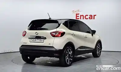 Renault QM3 2016 1.5 Автомат в Москве № 148196, миниатюра 11