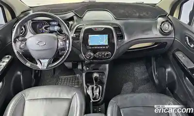 Renault QM3 2016 1.5 Автомат в Москве № 148196, миниатюра 5