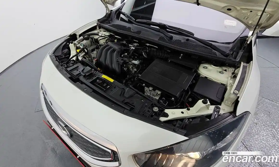 Renault SM3 2013 1.6 Автомат в Москве № 148444, фото 13