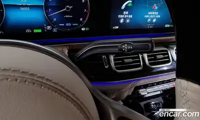 Mercedes-Benz GLS-Class 2023 4.0 Автомат в Москве № 150817, миниатюра 9