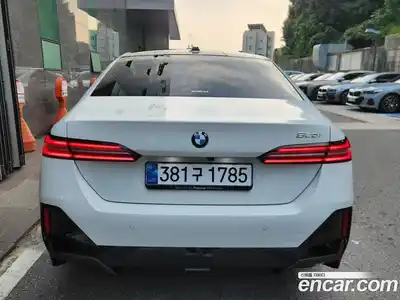 BMW 5-Series 2025 2.0 Автомат в Москве № 153166, миниатюра 4