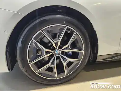 BMW 5-Series 2025 2.0 Автомат в Москве № 153166, миниатюра 5