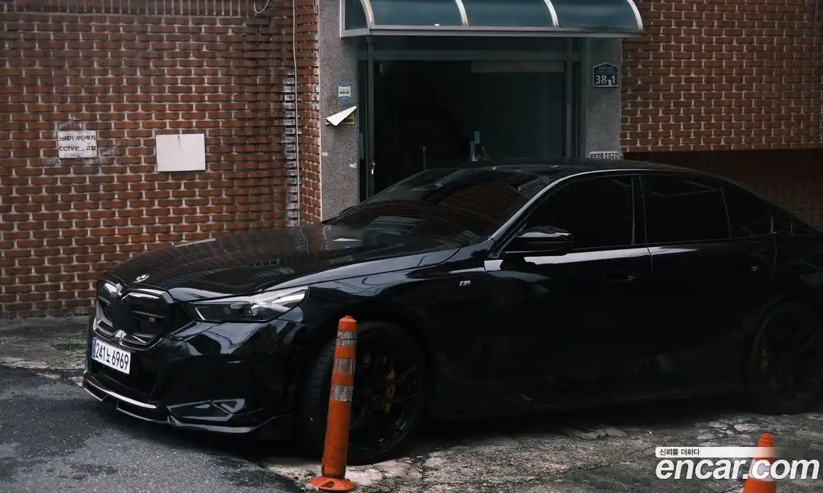 BMW 5-Series 2024 2.0 Автомат в Москве № 154251, фото 18