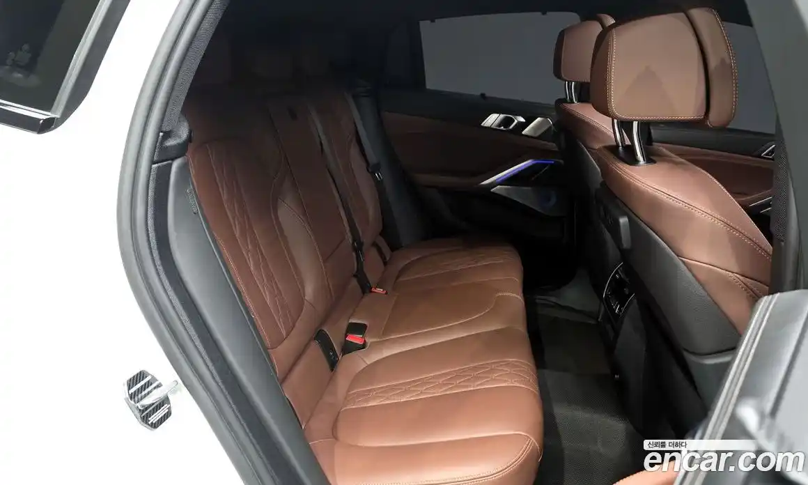 BMW X6 2023 3.0 Автомат в Москве № 154561, фото 4