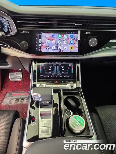 Audi Q8 2023 3.0 Автомат в Москве № 155693, миниатюра 4