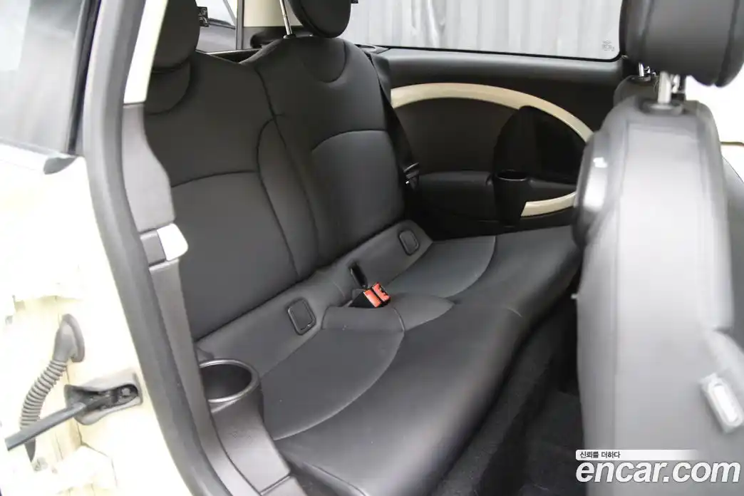 Mini Clubman 2013 2.0 Автомат в Москве № 156514, фото 15