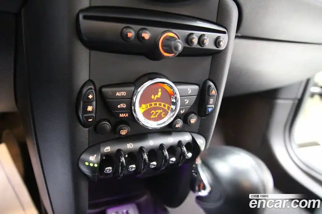 Mini Clubman 2013 2.0 Автомат в Москве № 156514, фото 18